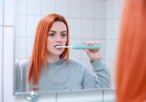 Lee más sobre el artículo Así se hace la limpieza dental en casa